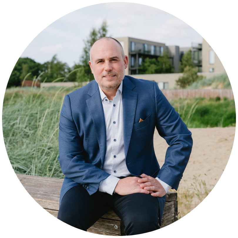 Kevin Martinez Kevin Martinez